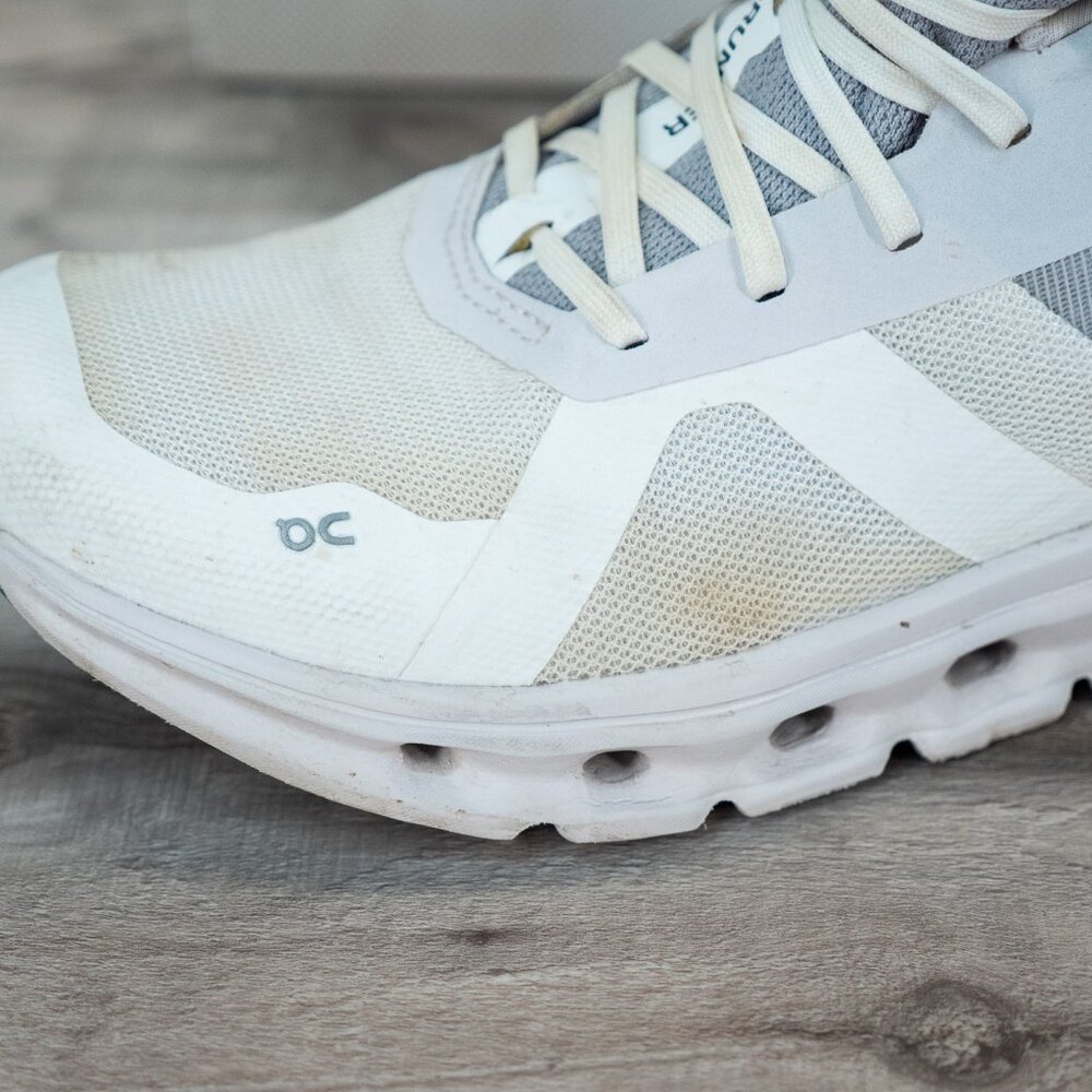 On Cloud Runner Womens running shoe - Picture 9 of 11